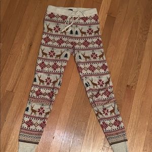 American Eagle Ahh-mazingly Soft Reindeer Pants